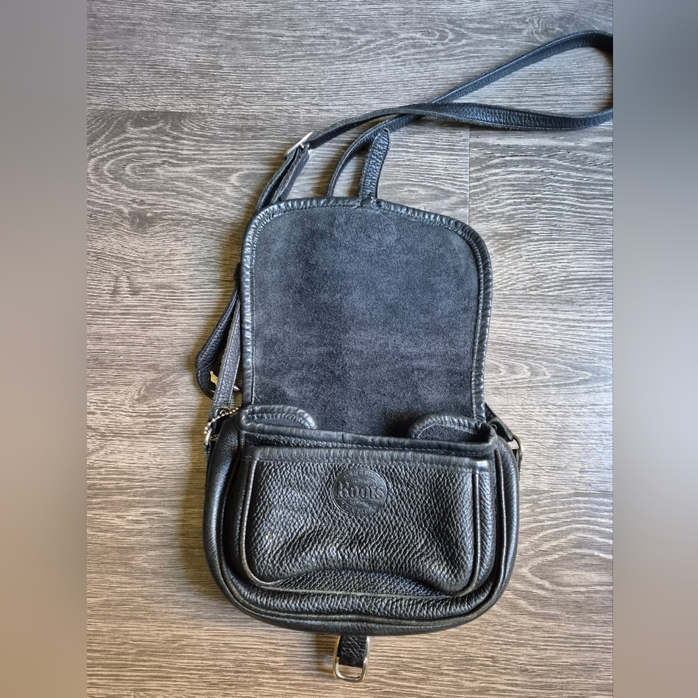 Roots Black Pebbled Leather Saddle Bag Shoulder Crossbody Bag. Vintage 80s - Picture 7 of 13